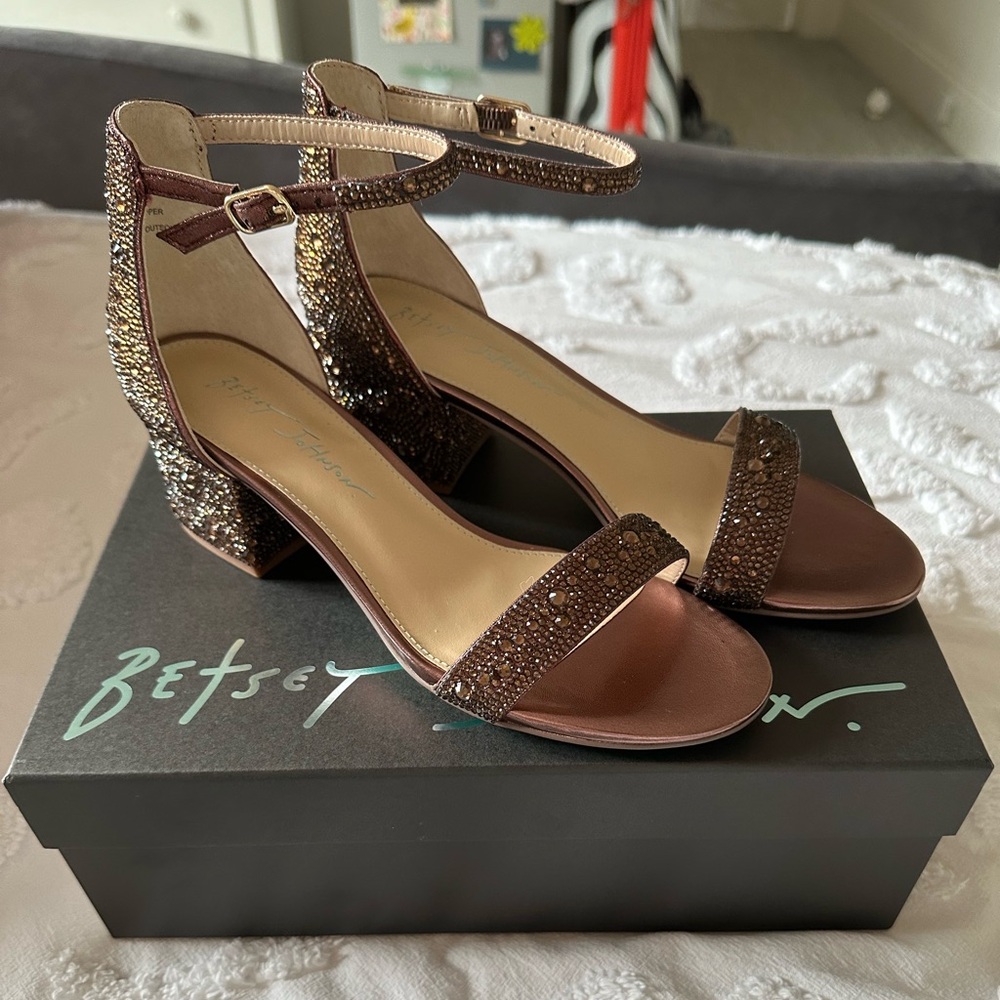 Betsey Johnson Brown Gems Women's Sandals - 7.5